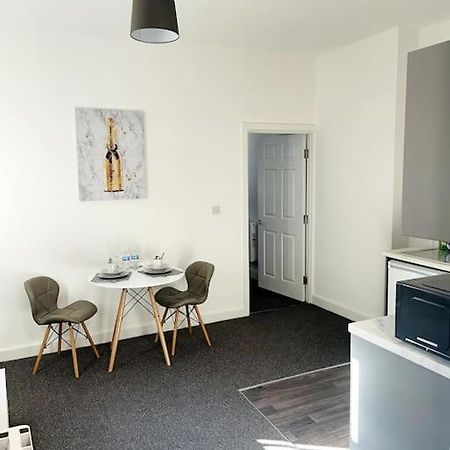 #10Bs 1 Bed Serviced Apartment Derby Exteriör bild